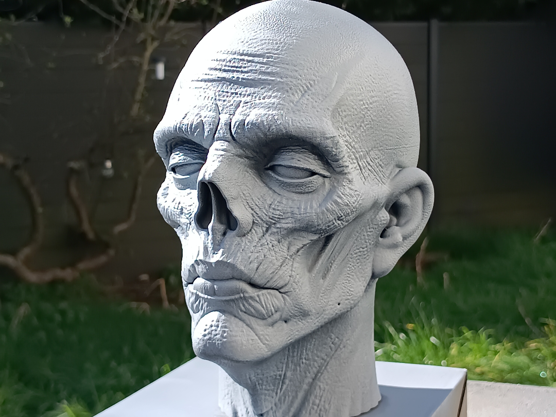 creepy human head