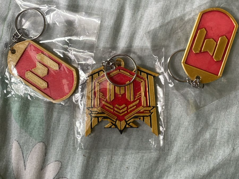 CALL OF DUTY MOBILE MASTER KEYCHAIN