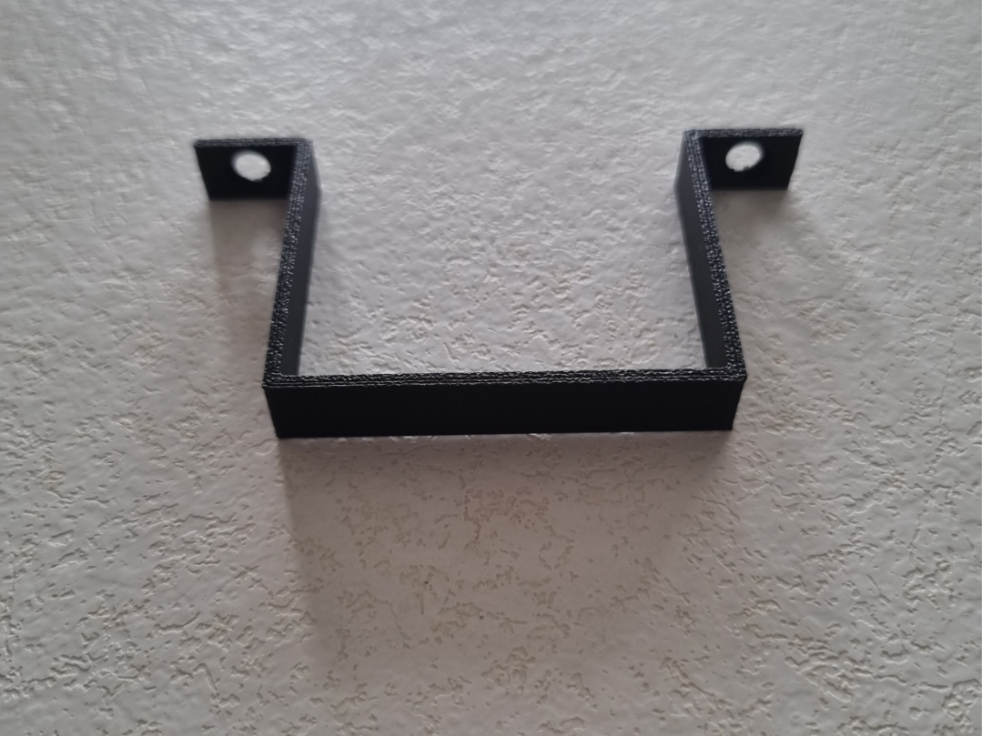 Powerstrip mount for table