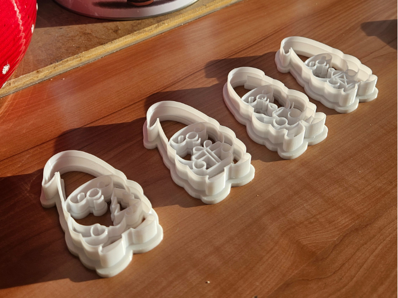 Christmas Cookie Cutter - Elf Part 2