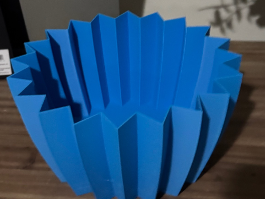 Bowl with ridges