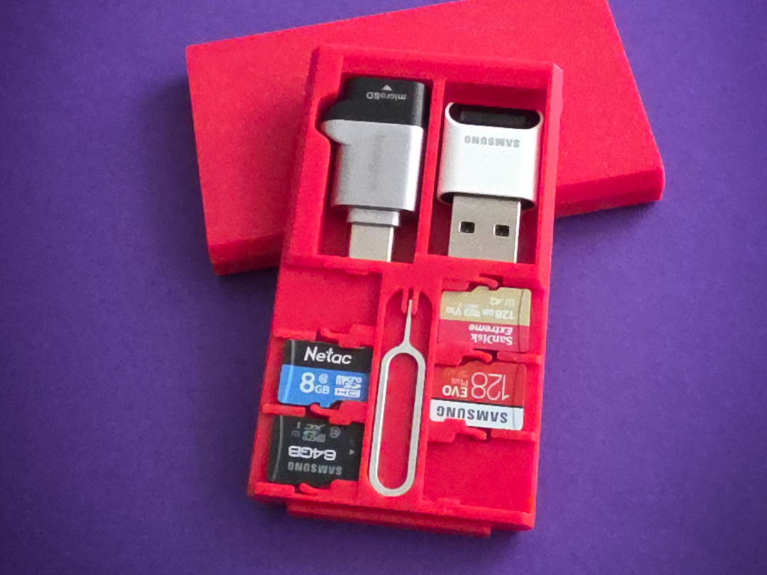 Micro SD and USB Adapter Travel Case