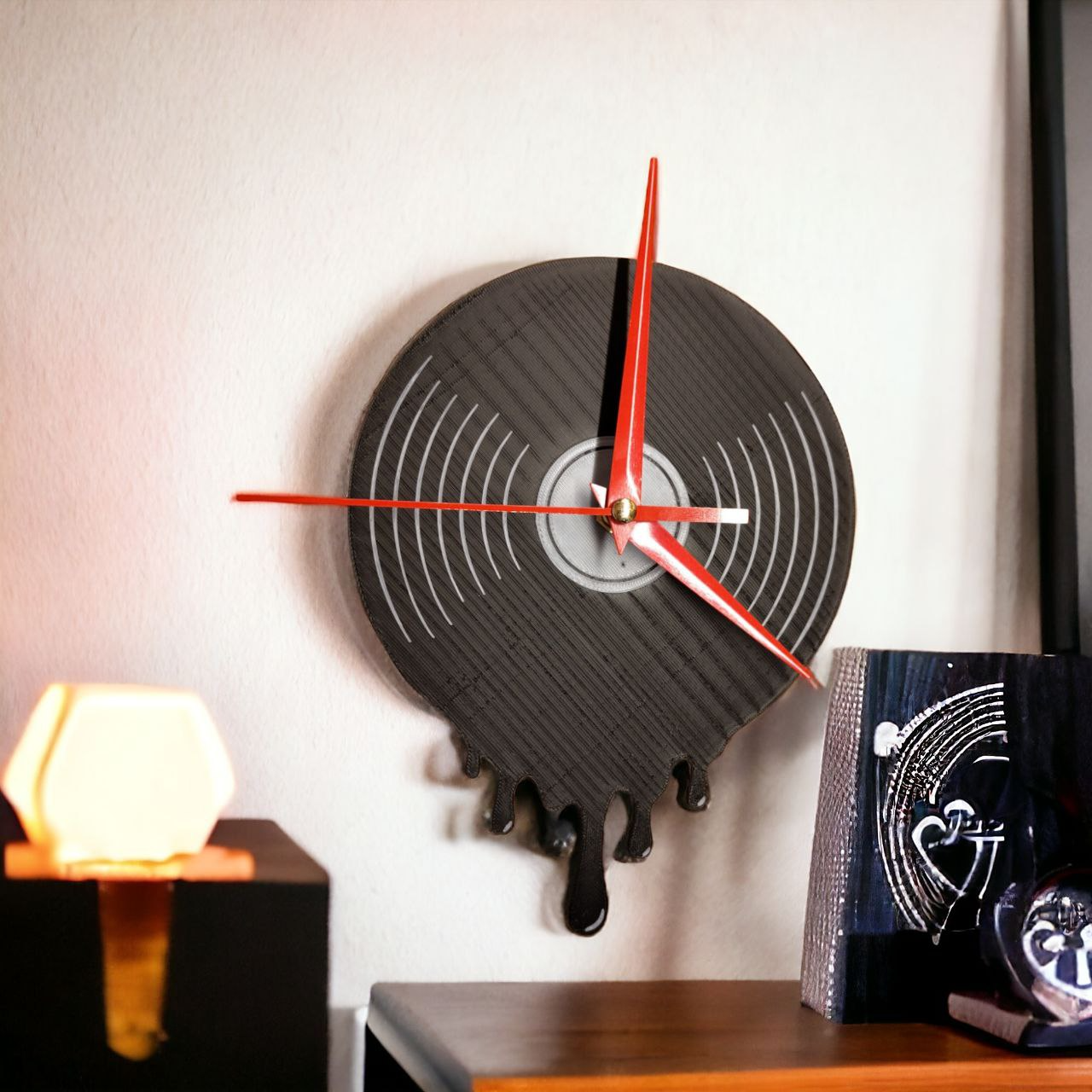 LP clock Melted 2