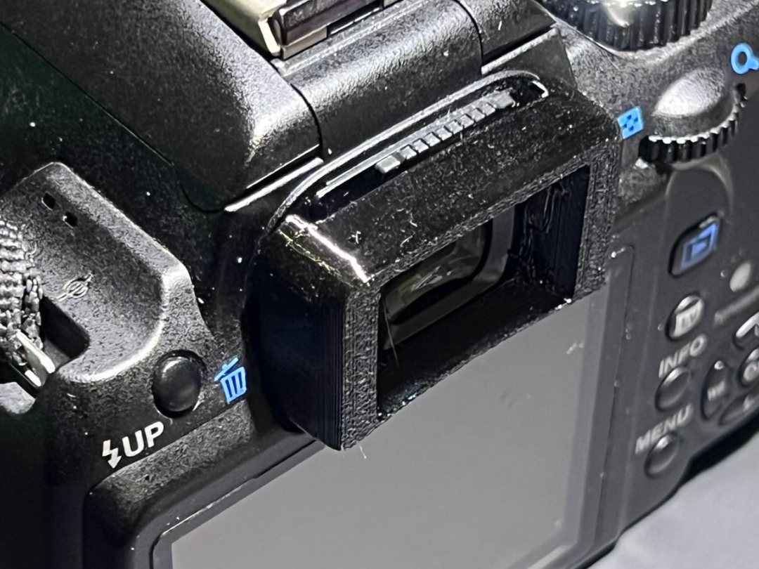 Pentax K-r DSLR Eye Shield
