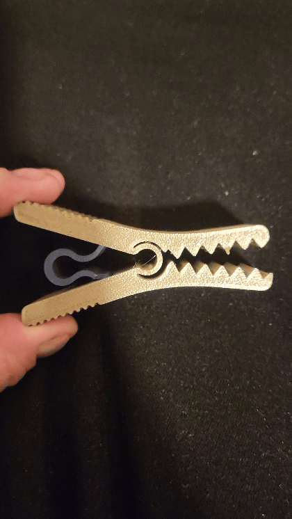 Elastic clip