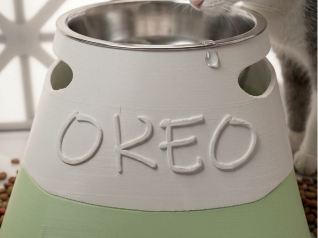 Personalized Elevated Pet Bowl Stand - square base