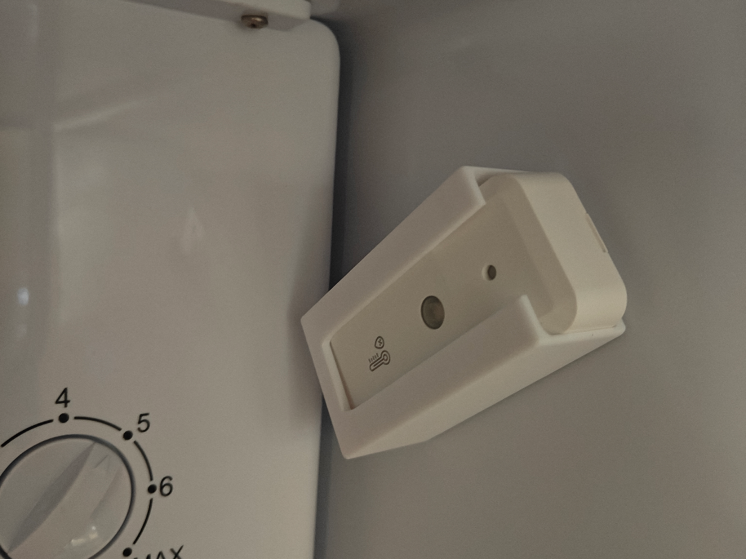 Yolink Lorawan Temperature and Humidity Holder