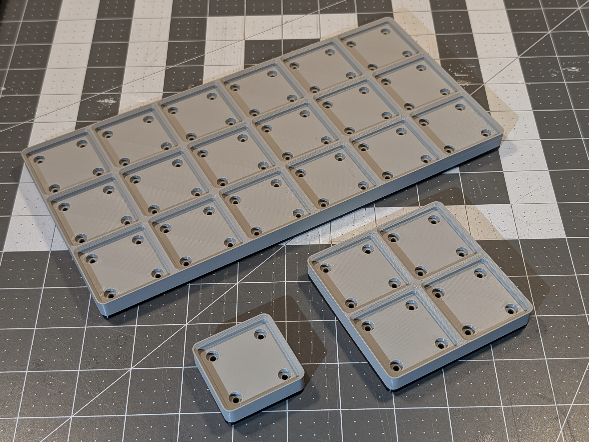 Gridfinity Weighted Baseplates (PARAMETRIC)