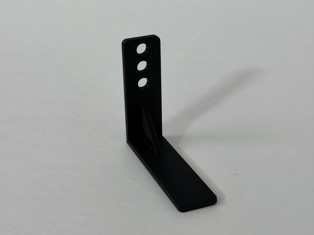Table bracket - No Wall Damage!