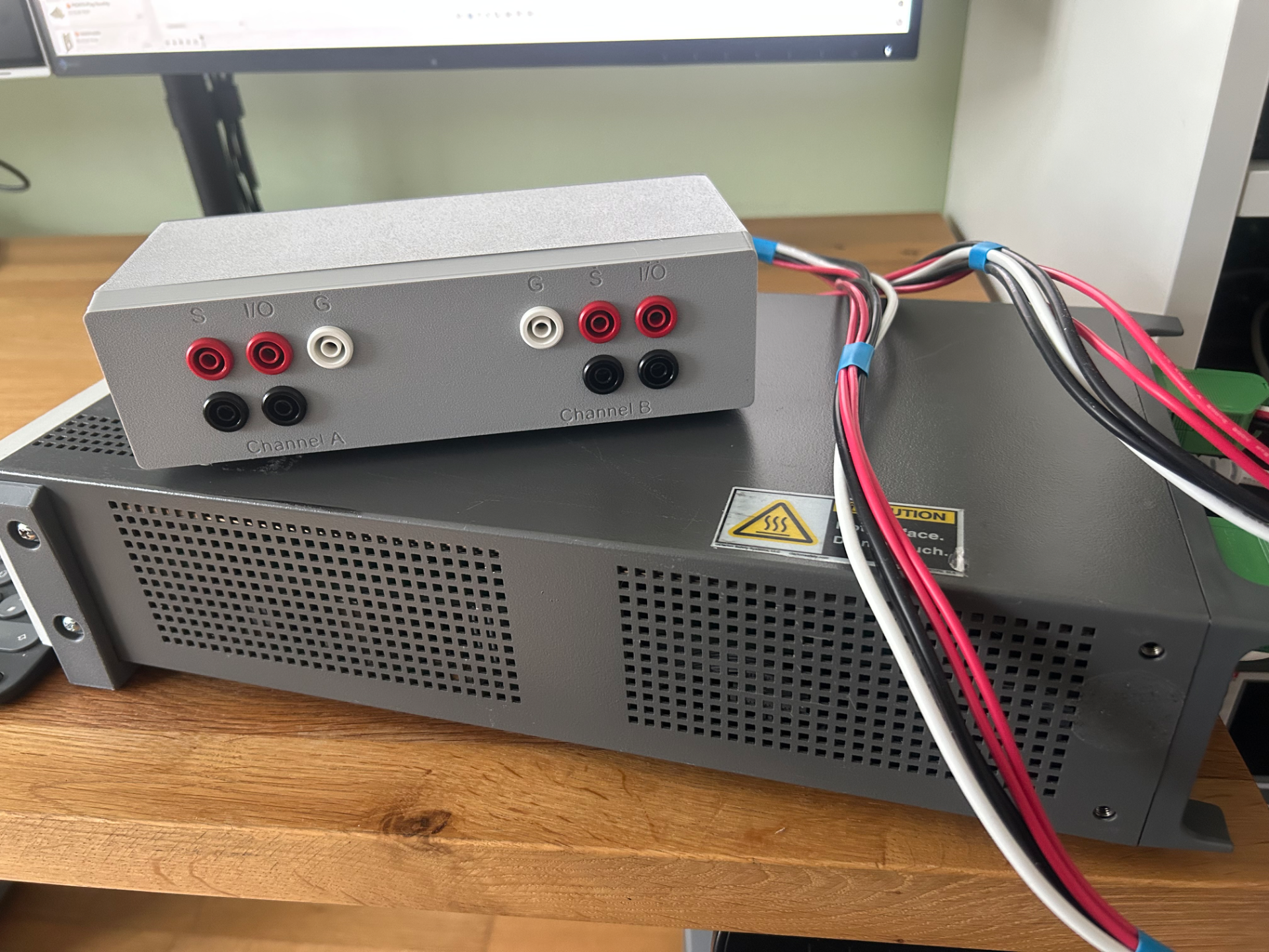 Keithley 2612A Breakout Box