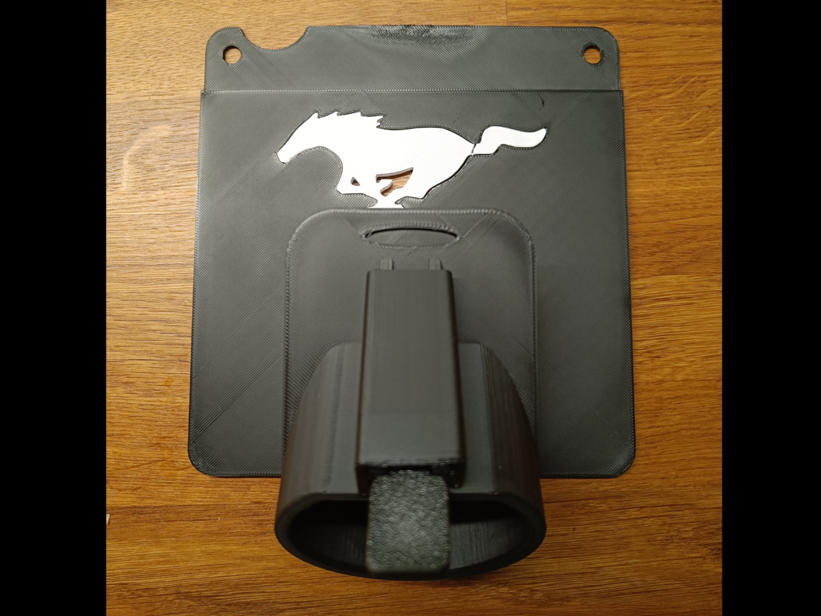 EV Charge Cable Holder - with Ford Mustang logo