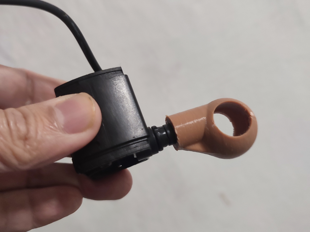 Aquarium Fish Tank Pump Water Flow Restrictor