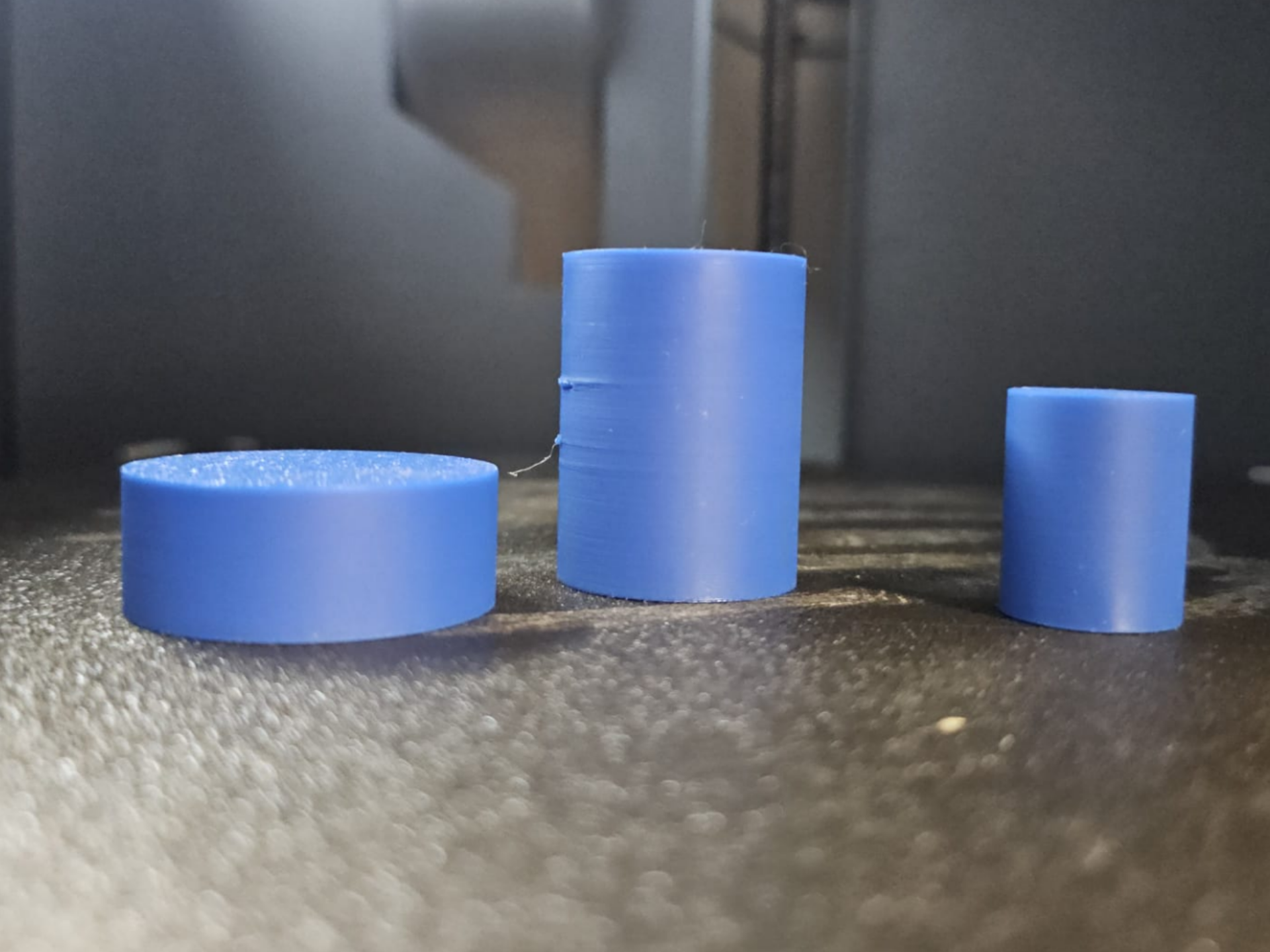 Parametric chamfered cylinder
