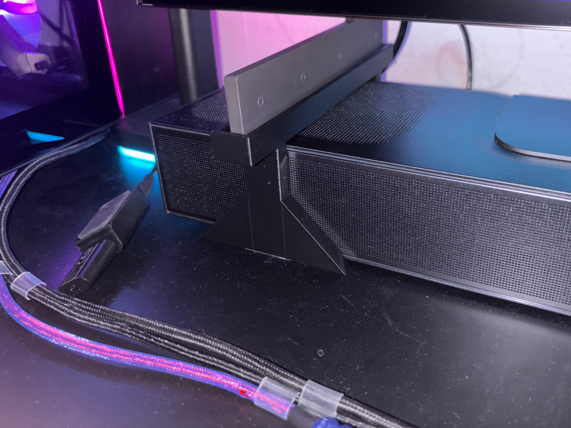 LG C4 42" monitor stand over JBL Bar 800