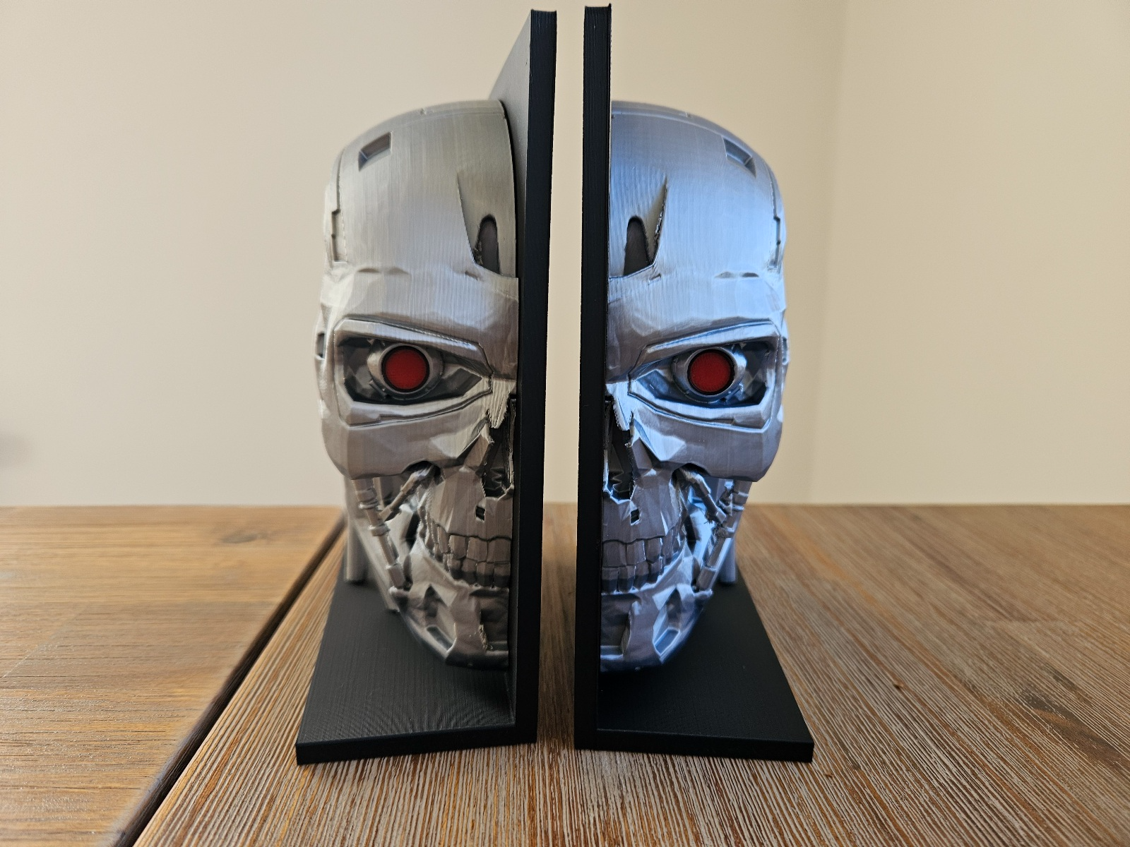 Terminator T800 Book Ends