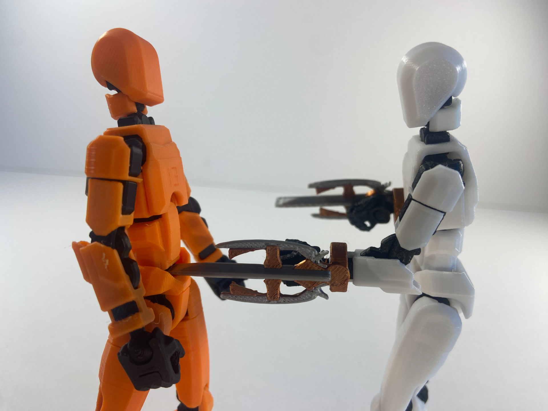 Dummy 13 Arm Mounted Katars