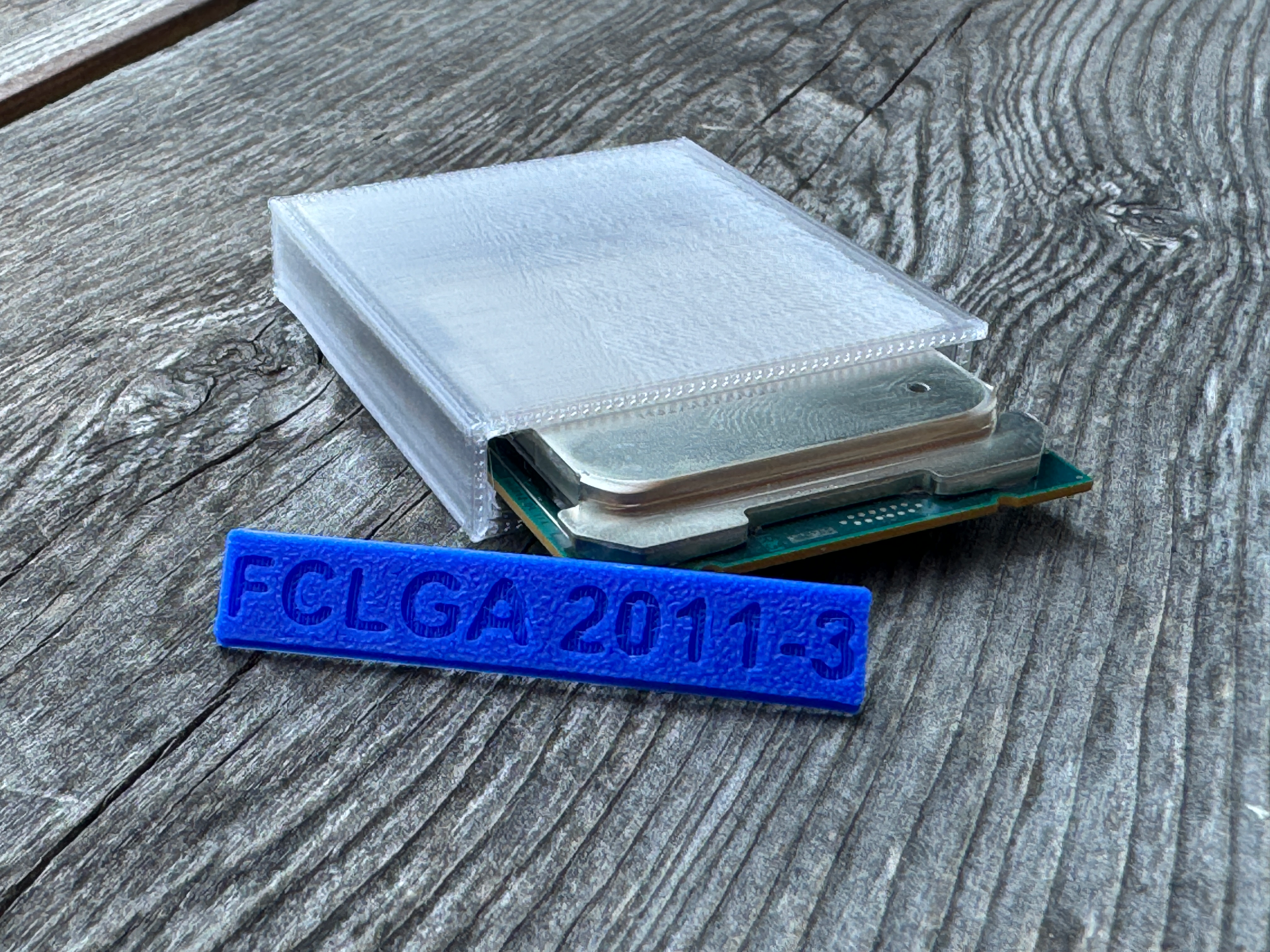 Intel Xeon LGA 2011-3 protection case