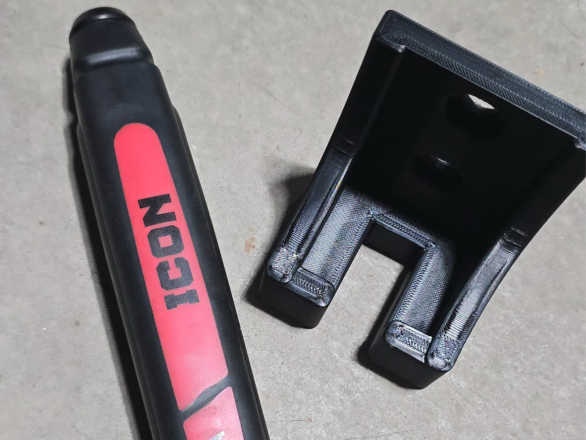 ICON Large 58" Pry Bar Holder