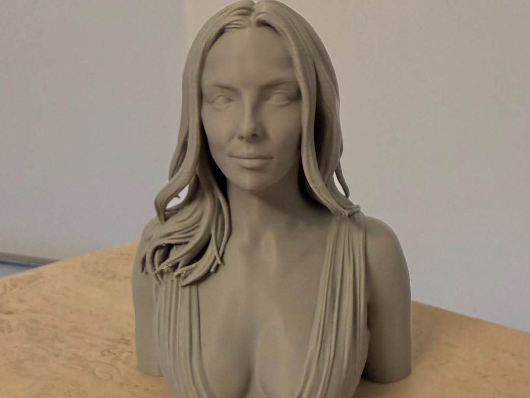 Jodie Comer Bust