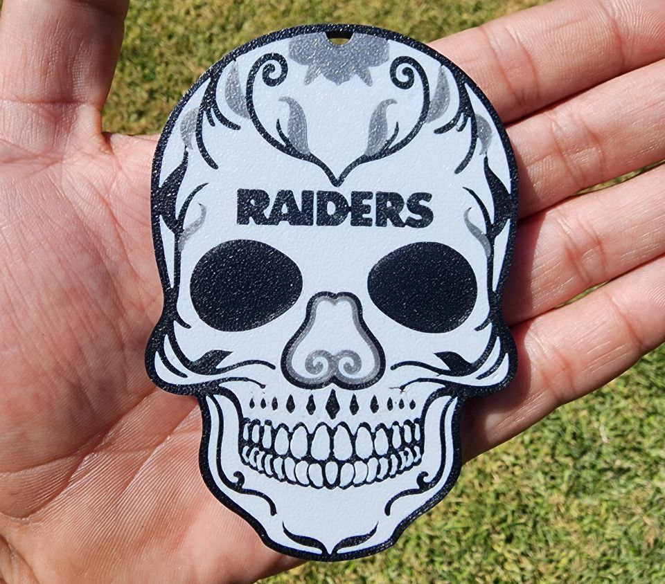 Raider Day of the Dead Skull Keychain