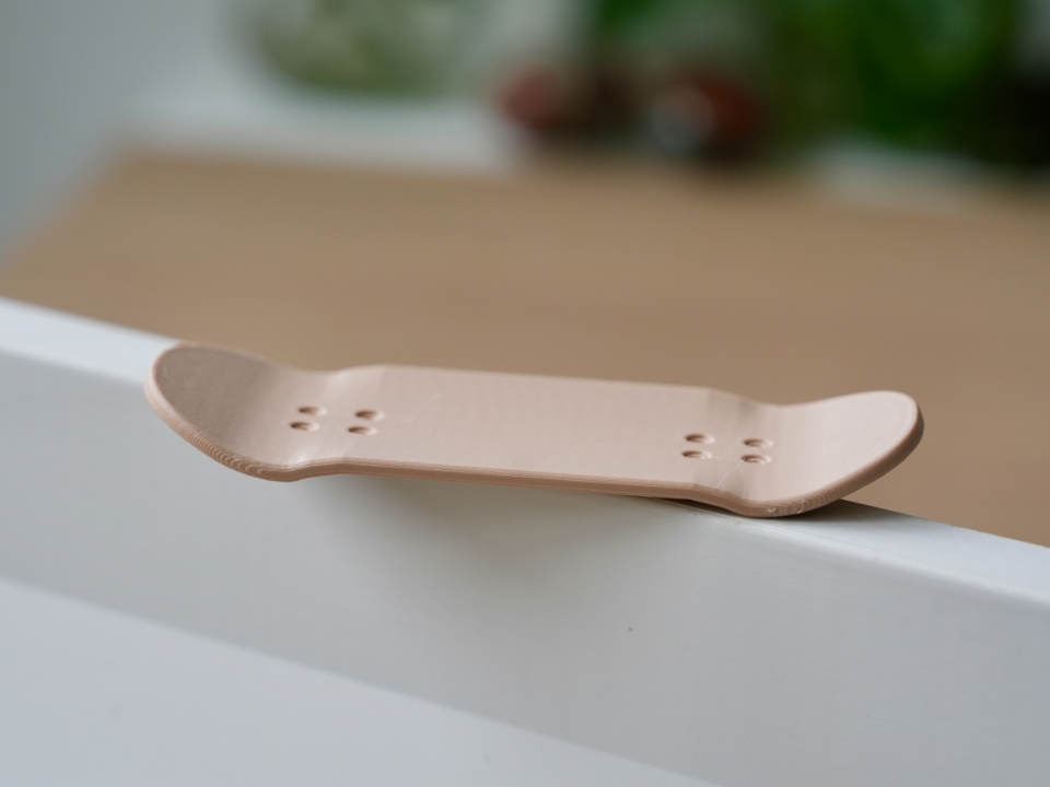 Customizable Fingerboard Deck (parametric)
