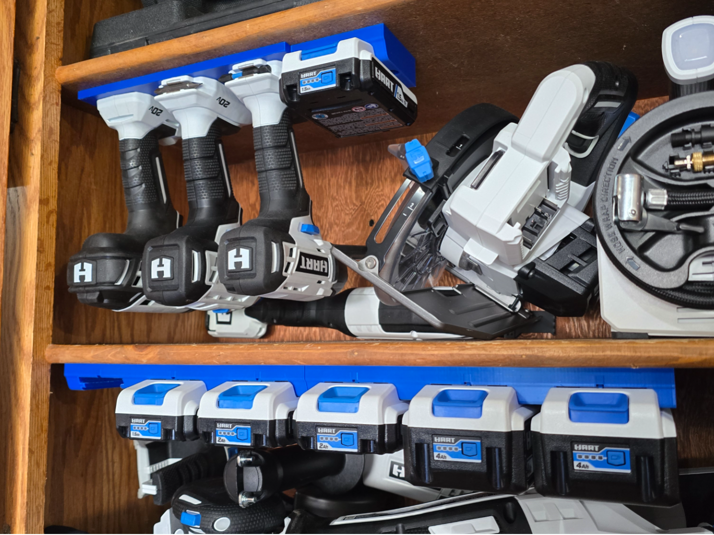 Hart 20V Tool and Battery Mounts