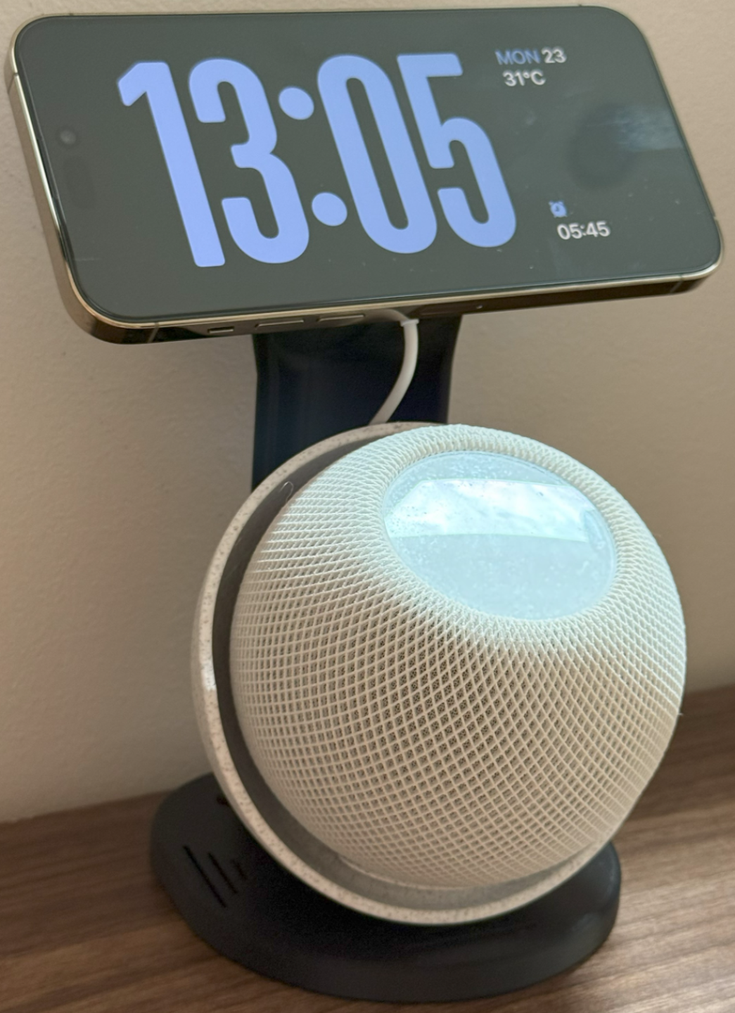 HomePod Mini Stand and iPhone MagSafe Charger