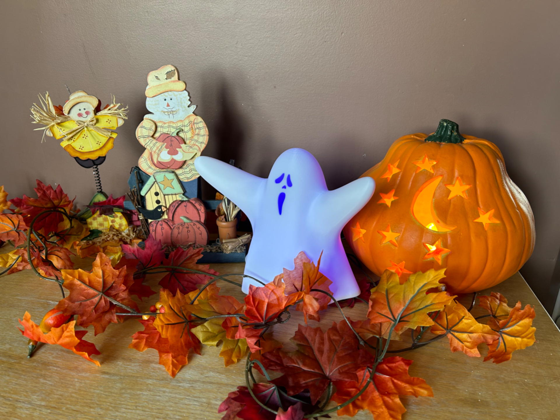 Ghost lamp