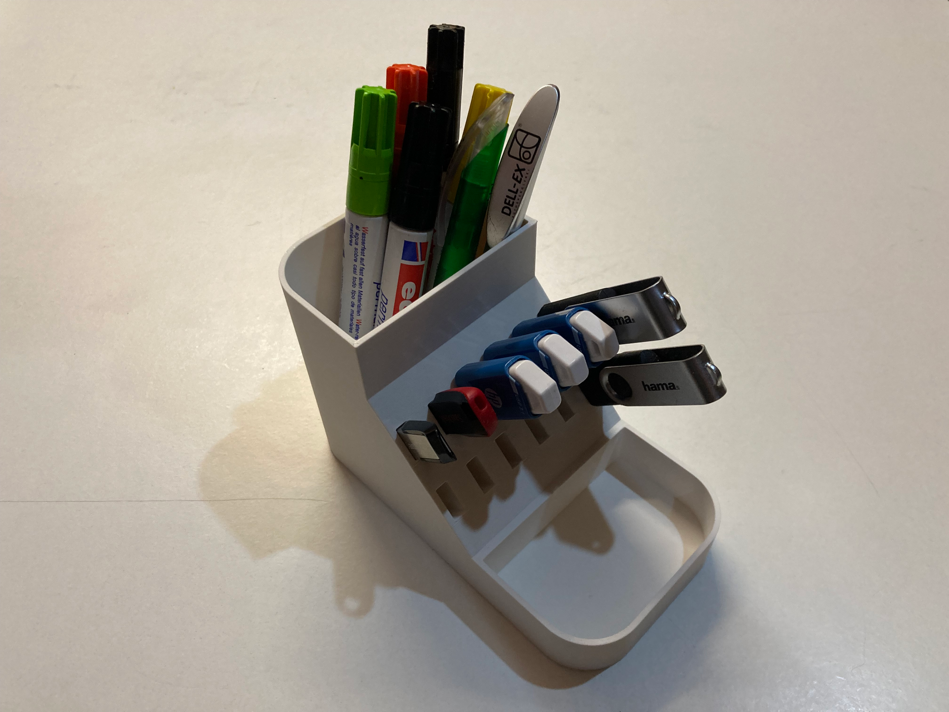 Desktop Organizer USB Version