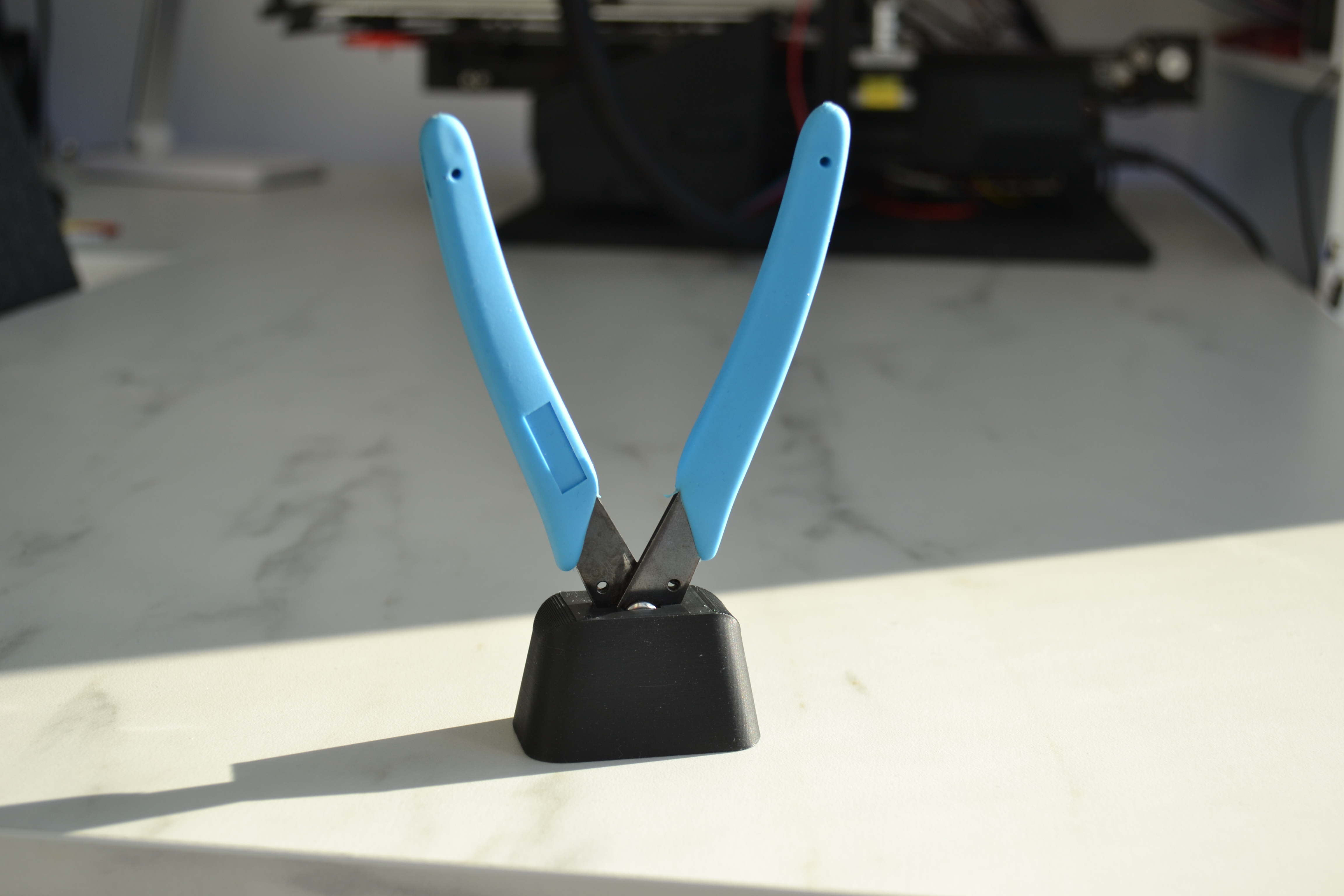 Ender 3/Prusa Mini+ Flush Cutters Stand