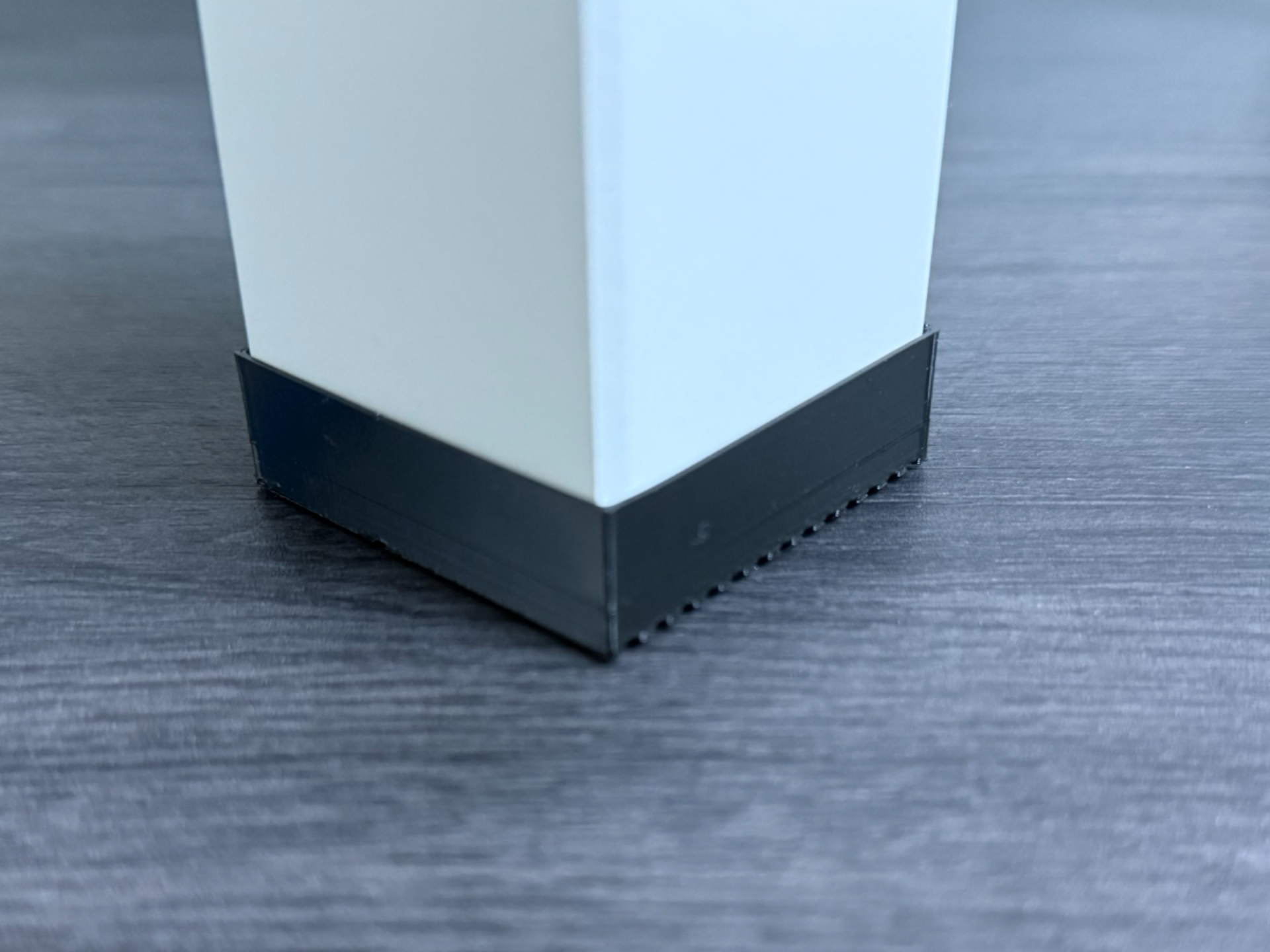 Vibration dampers for IKEA Lack