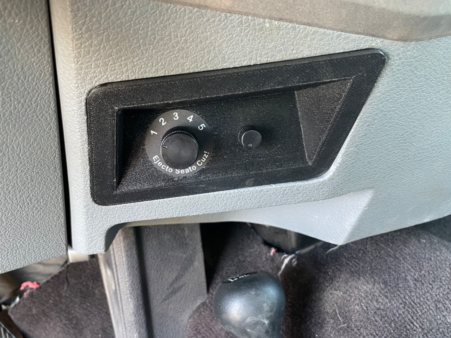 F-Series Bin Mounting Plate