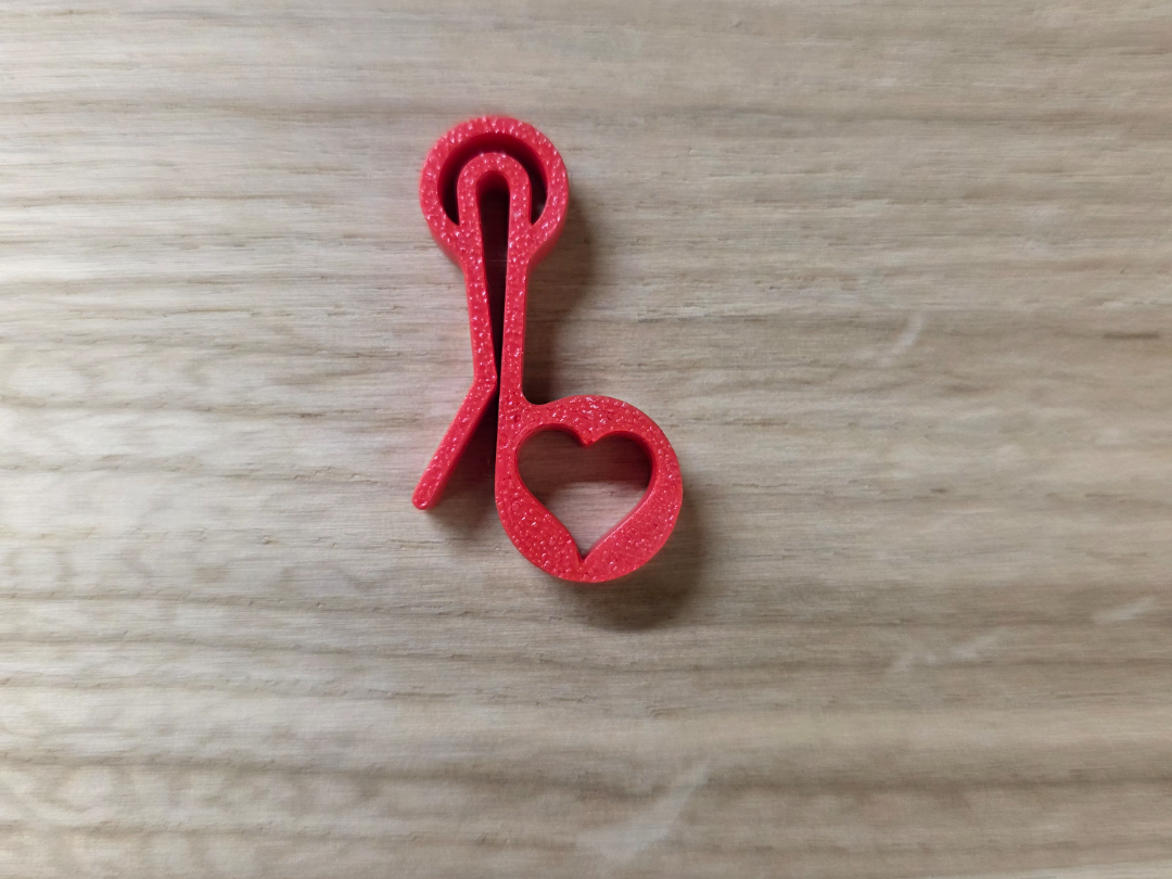 Heart Bag Clip – Simple & Cute Kitchen Sealer