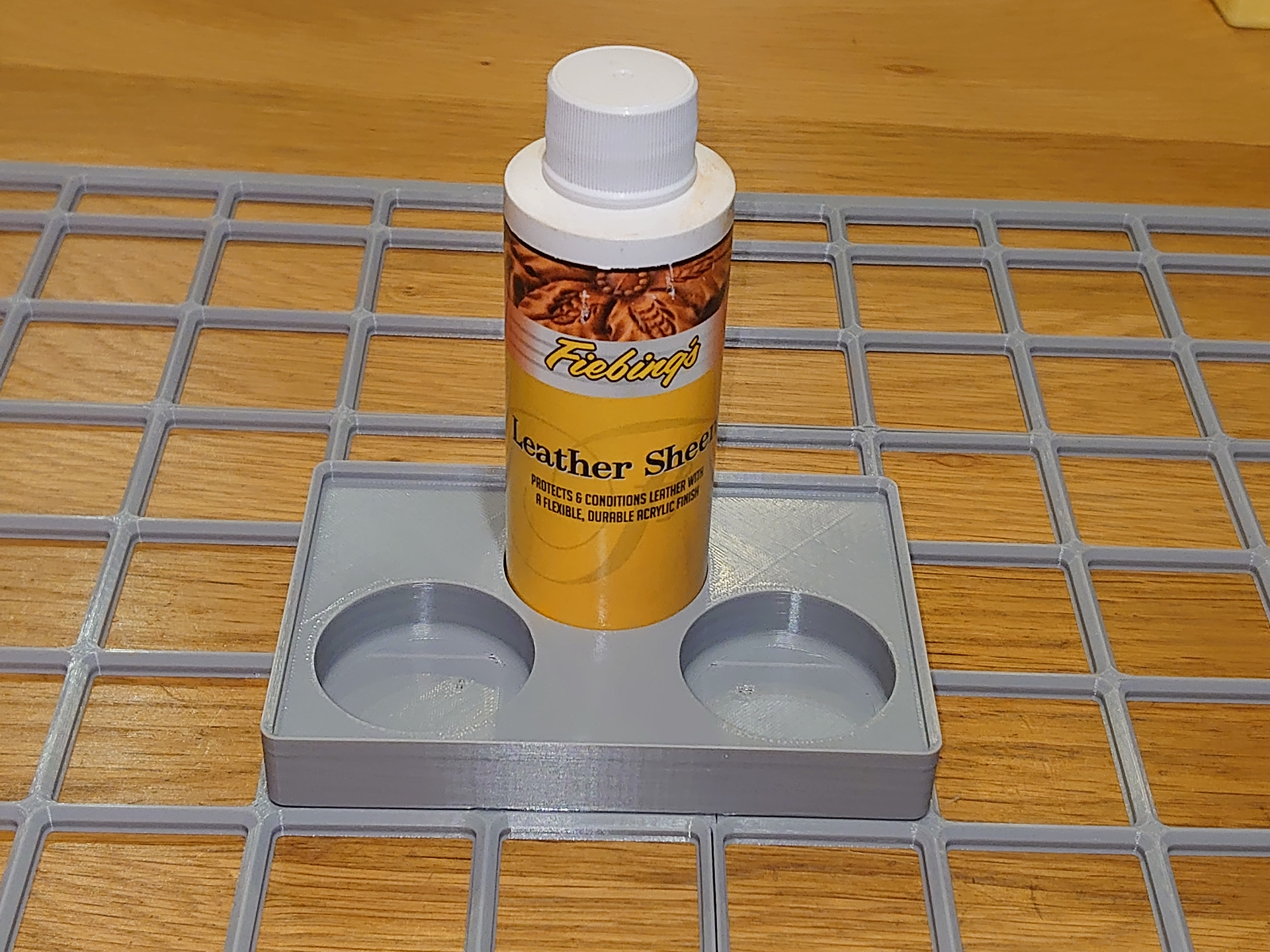 Fiebing's Leather Sheen holder for Gridfinity