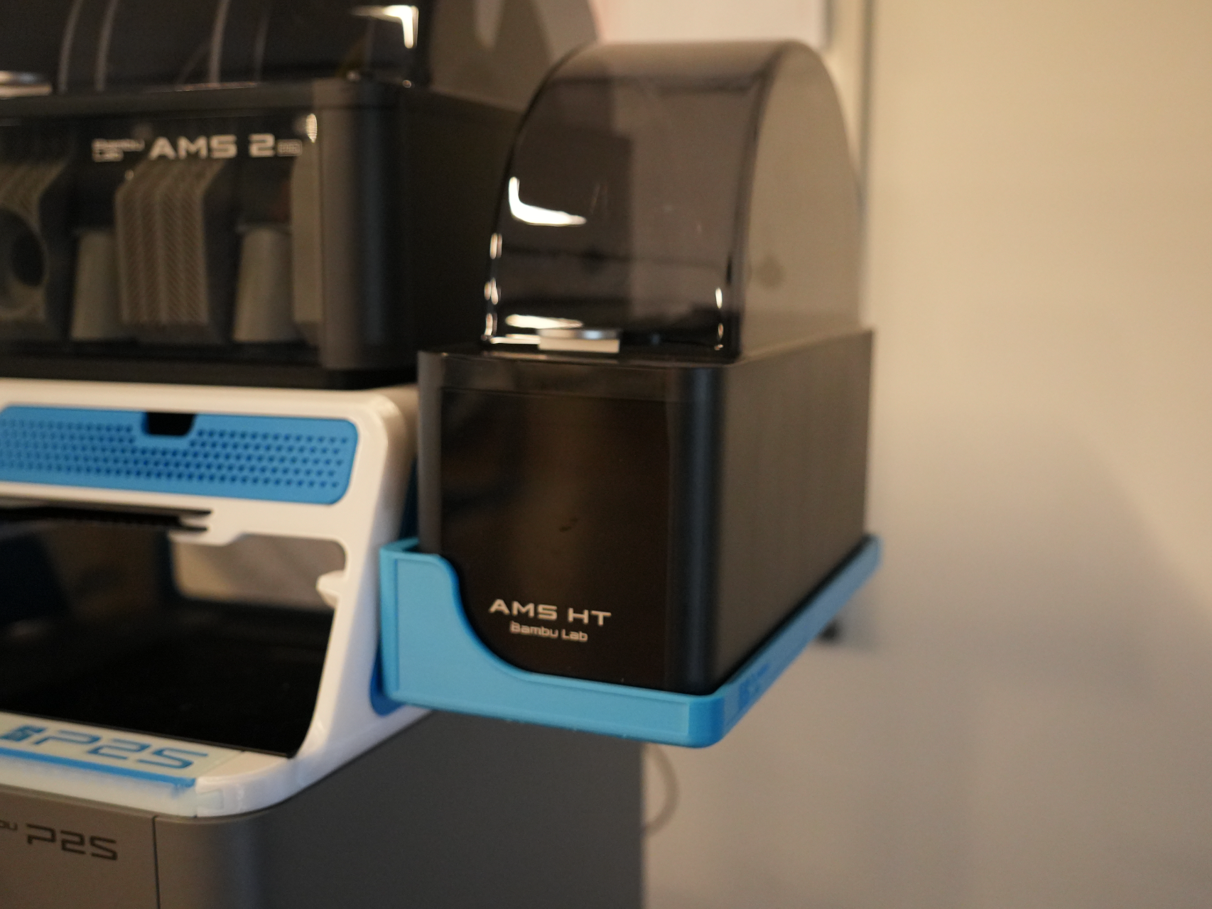 Ams HT holder