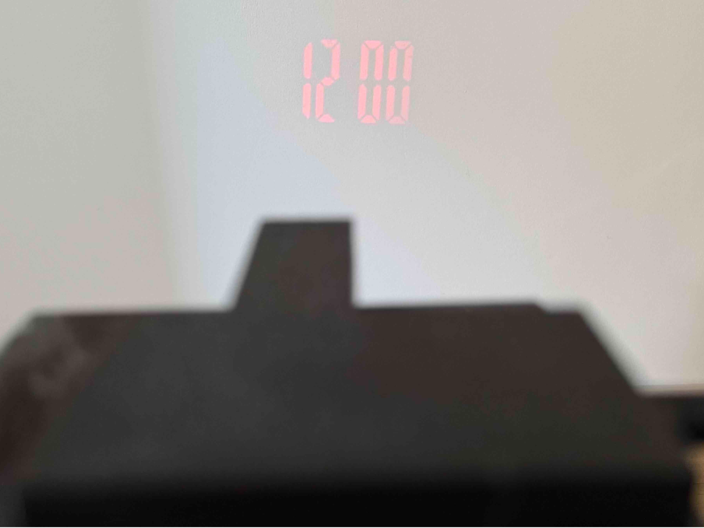 Projection clock