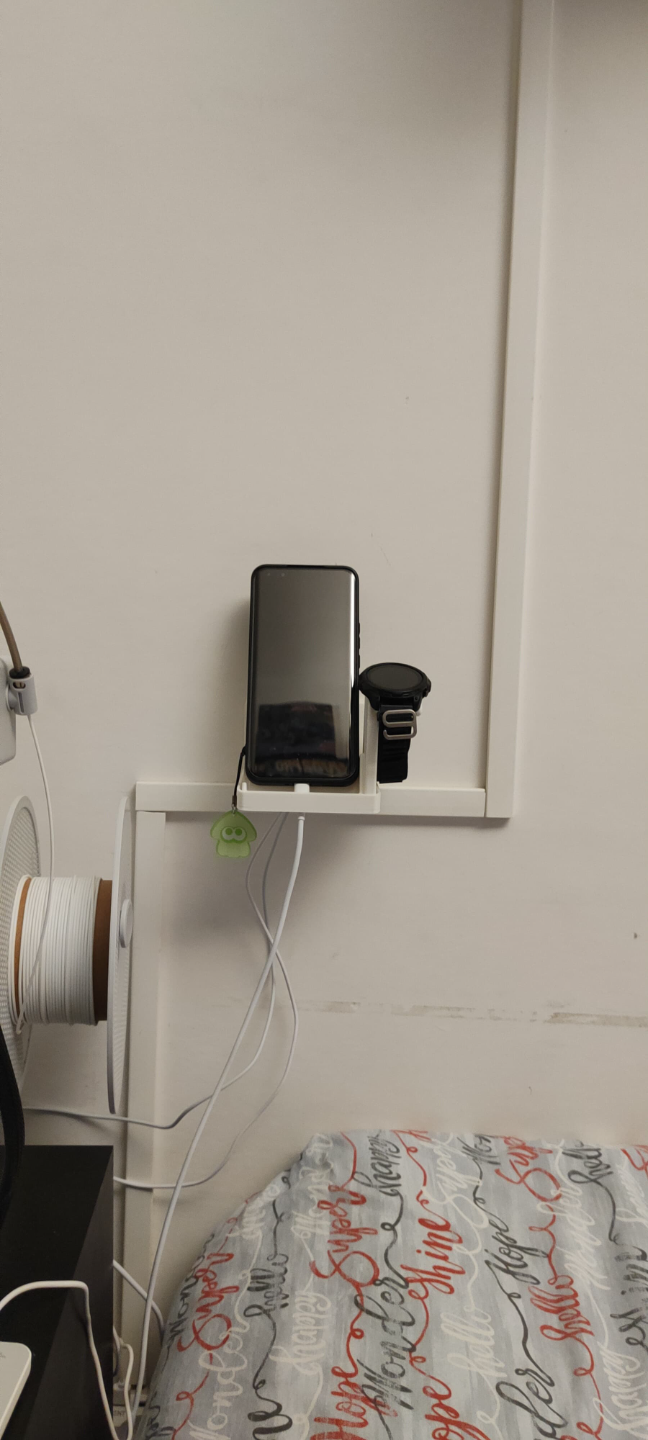 Shelf Charging Station MagSafe and USB Phone&Watch