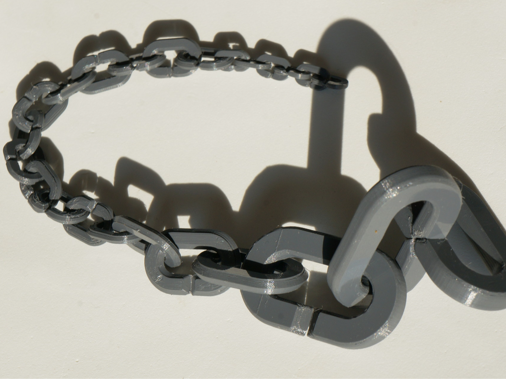 Chain links