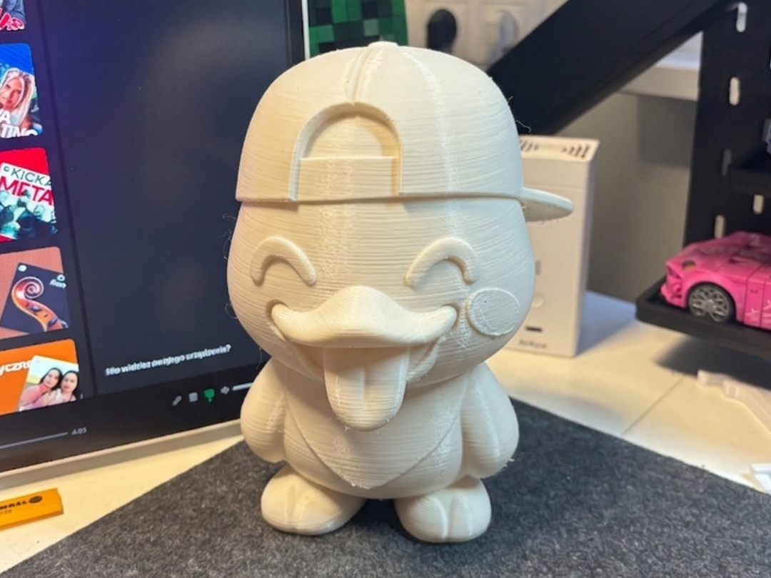 Happy Derp Duck | Adorable Desk Mascot