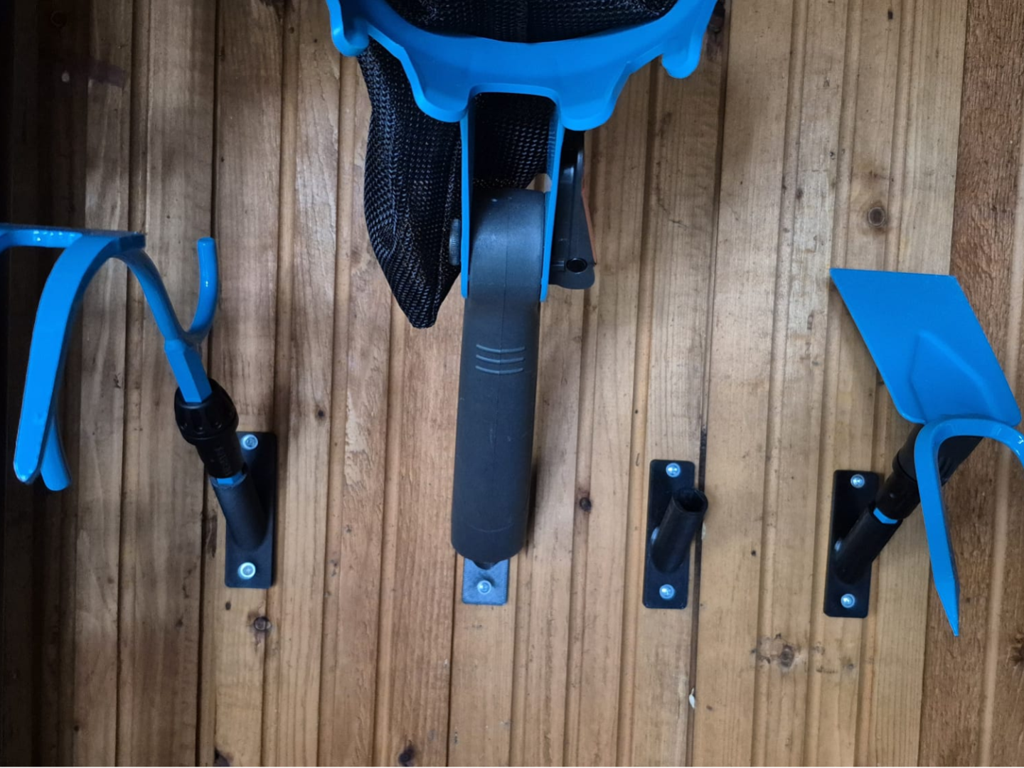 Halter kompatibel zu Gardena Combisystem