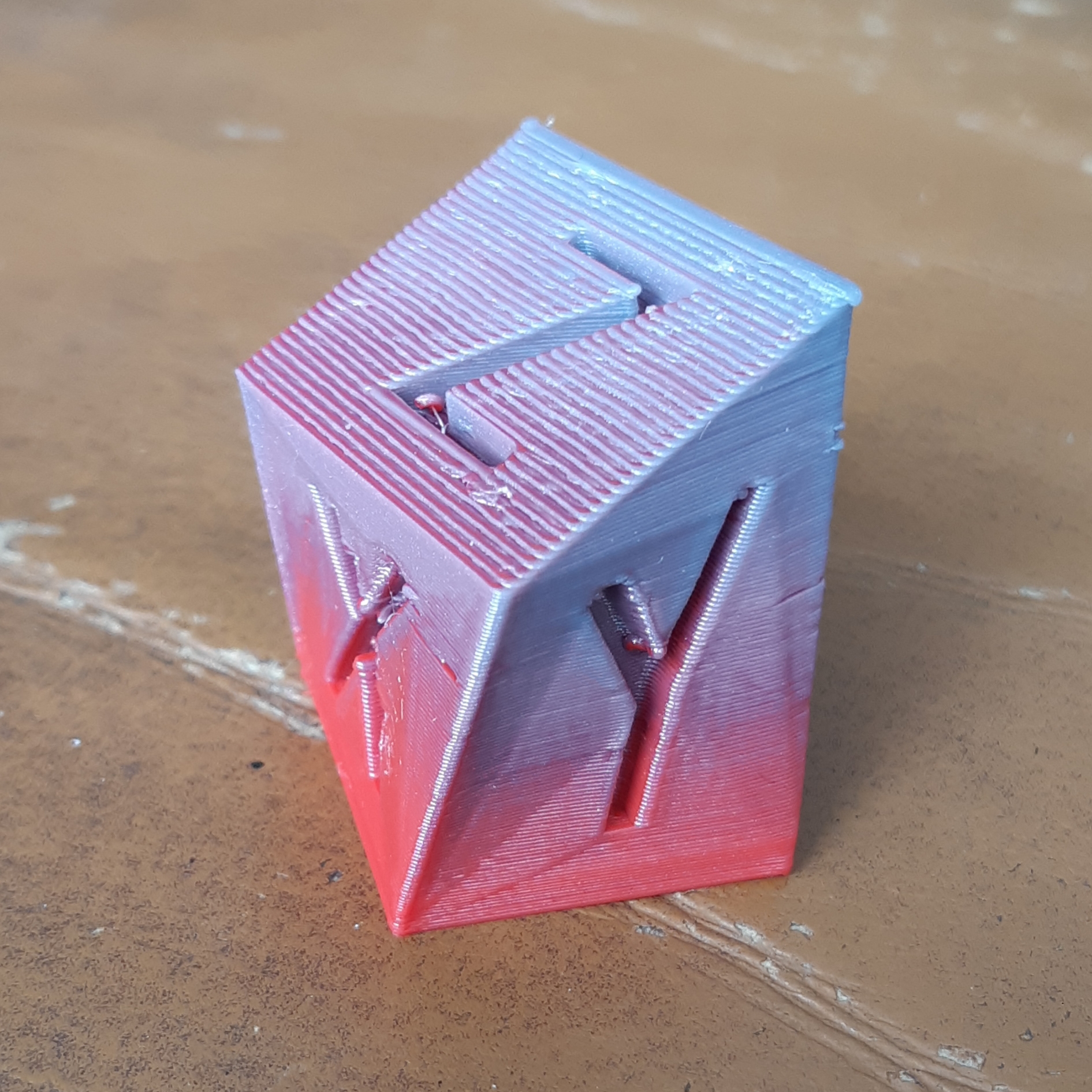 Twisted XYZ Calibration Cube