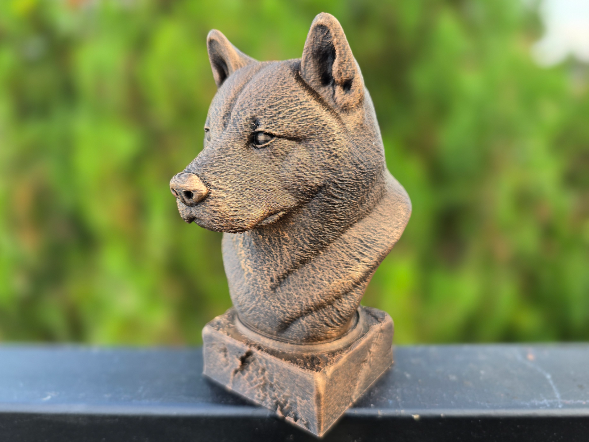 American Akita Bust – Dog Collector Statue