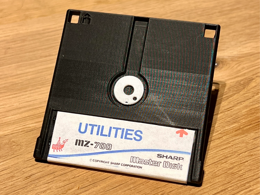 2,8" Disk for old Sharp MZ-700 & 800 Microcomputer