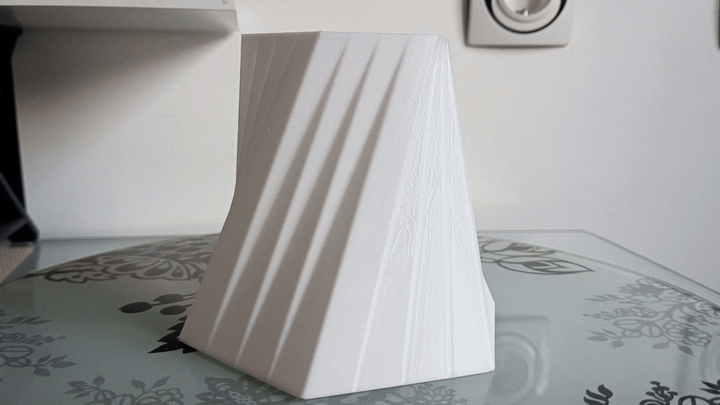 Pen holder hexagonal vase thin lightweight lite