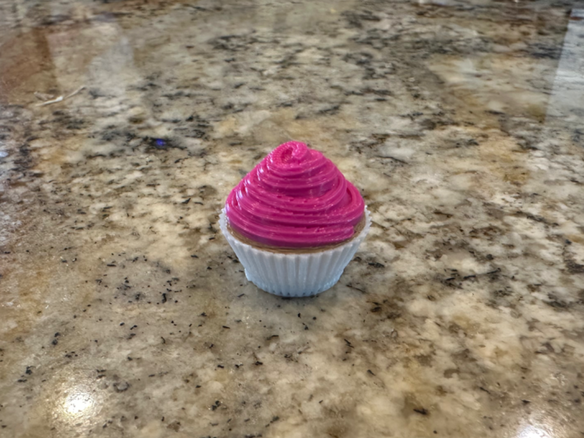 Cupcake Magnet