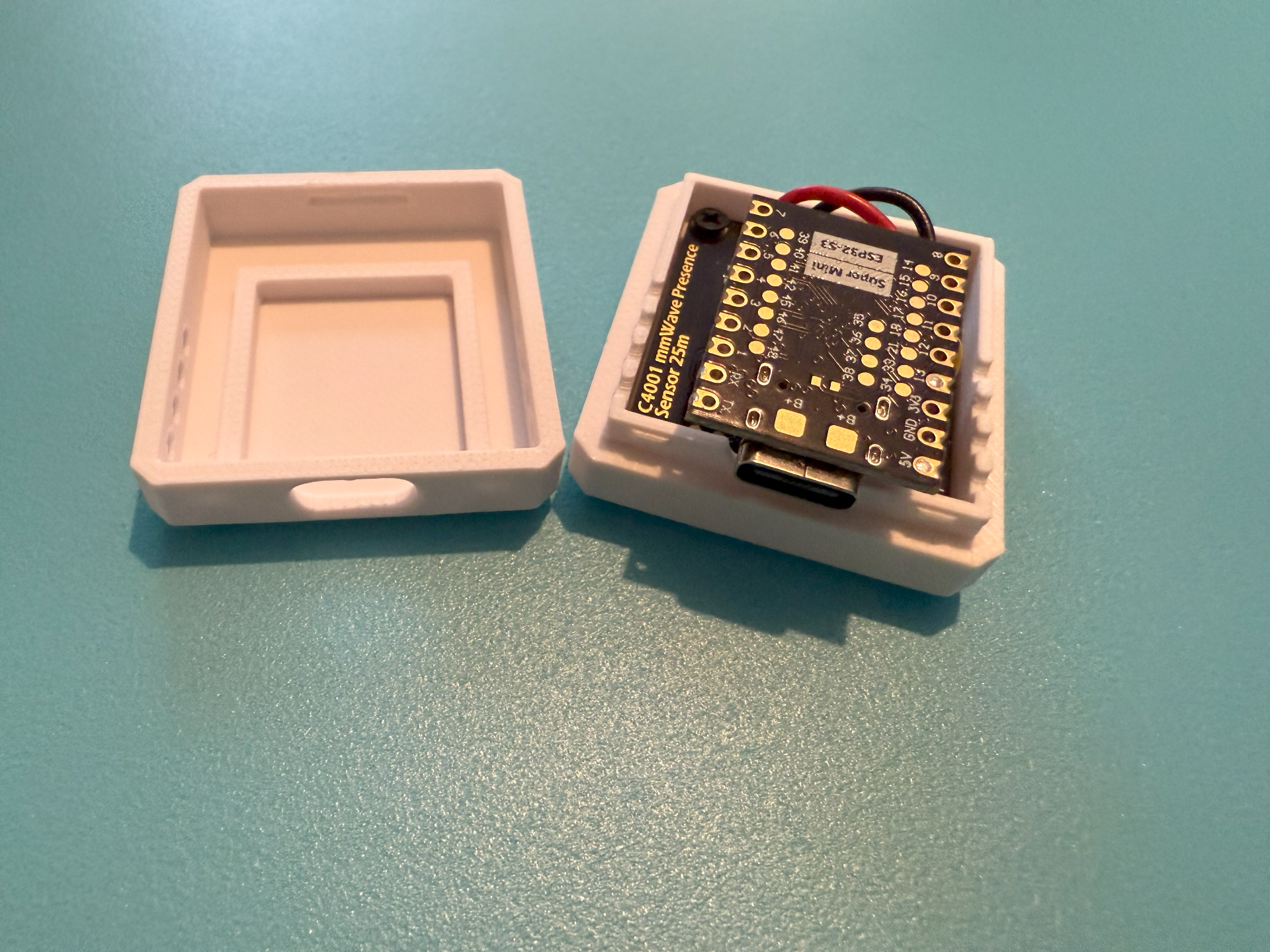 ESP32-S3 SuperMini C4001(SEN0609) mmWave Enclosure