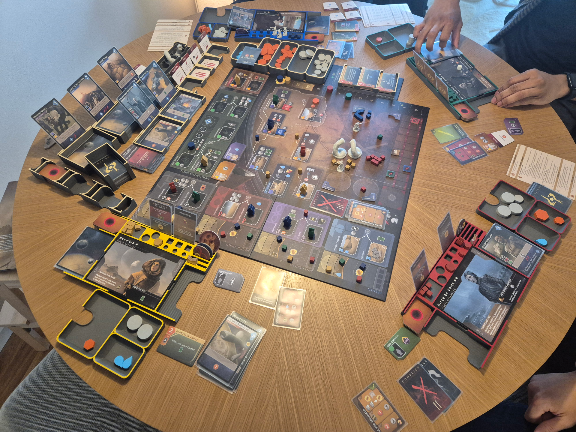 Dune Imperium Uprising + Bloodlines (Sleeved)