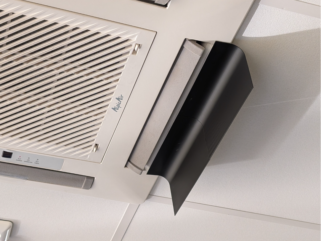 AC Air Flow Deflector / Cover