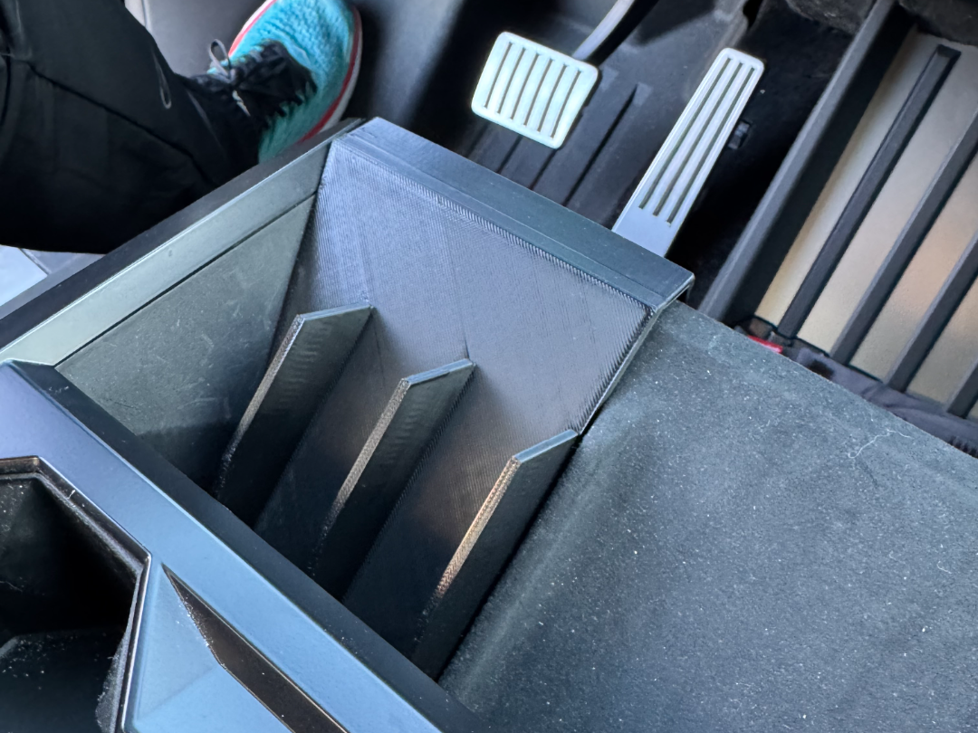 Cybertruck Accessories - Phone Charger Plate V2