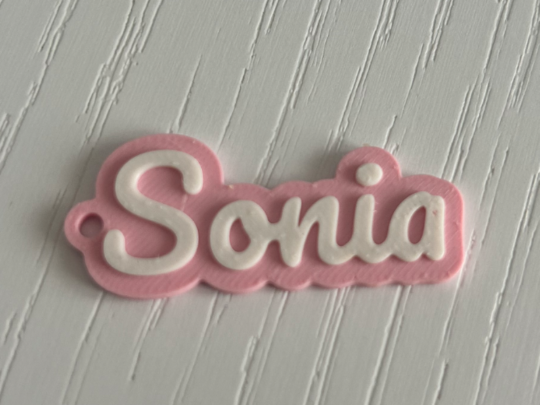Sonia - 3d printed name keychain personalized
